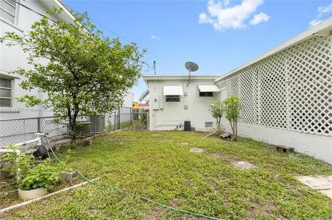 391 E 38th St, Hialeah, FL 33013 photo 31
