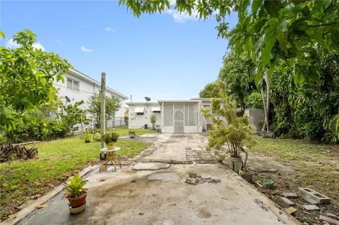 391 E 38th St, Hialeah, FL 33013 photo 30
