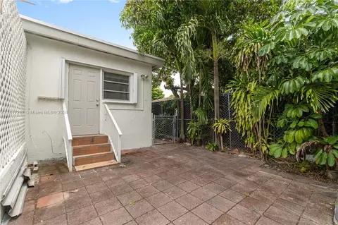 391 E 38th St, Hialeah, FL 33013 photo 33