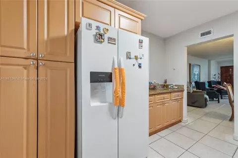 391 E 38th St, Hialeah, FL 33013 photo 11