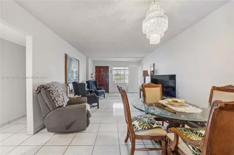 391 E 38th St, Hialeah, FL 33013 photo 7