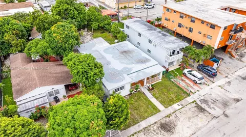 391 E 38th St, Hialeah, FL 33013 photo 41