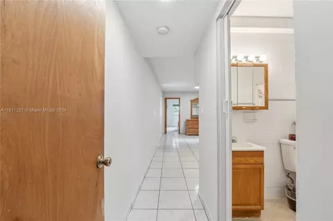 391 E 38th St, Hialeah, FL 33013 photo 26