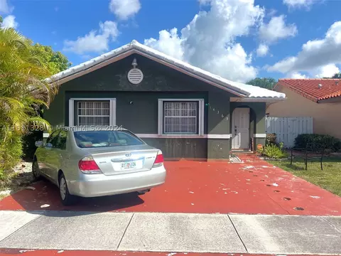 14365 SW 102nd St, Miami, FL 33186