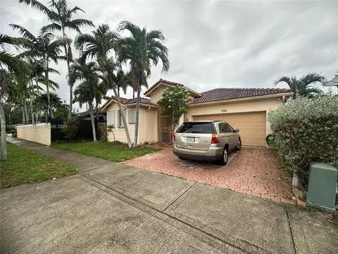 15553 SW 41 Ter, Miami, FL 33185