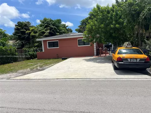 10767 NE 2nd Ave, Miami, FL 33161