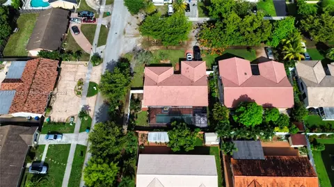 View/Area - 20007 NW 58th Pl, Hialeah, FL 33015 photo 1 of 1