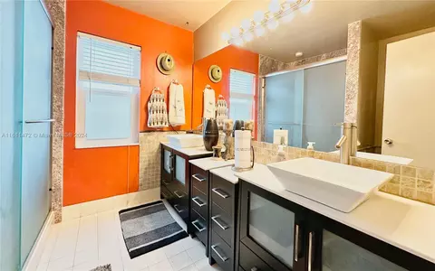 Other - 20007 NW 58th Pl, Hialeah, FL 33015 photo 7 of 7