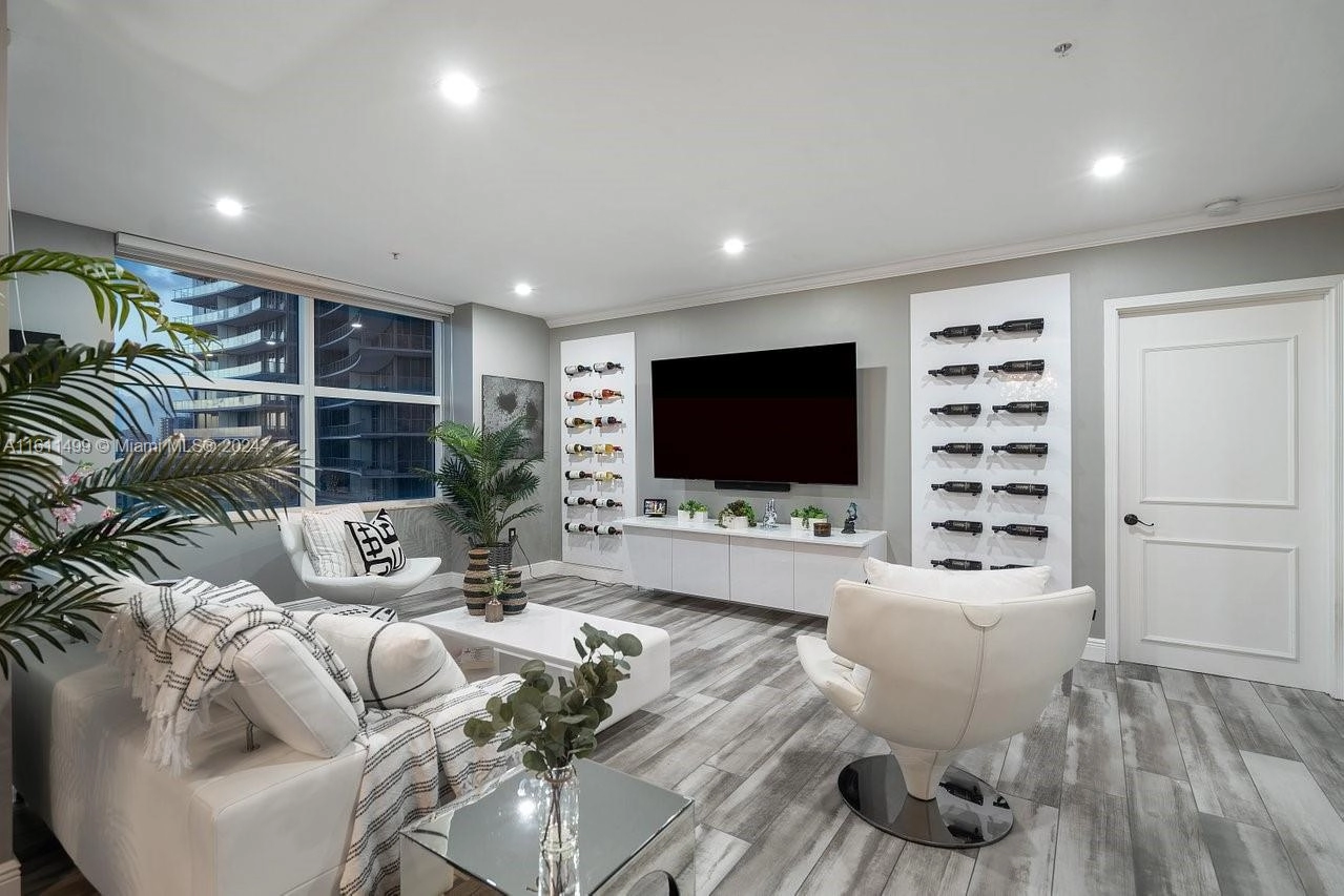 2110 N Ocean Blvd Unit 10E  