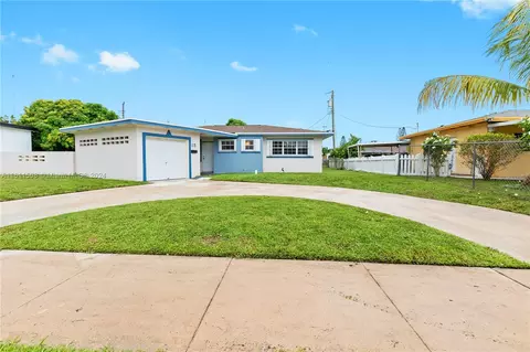 15 NW 193rd St, Miami Gardens, FL 33169