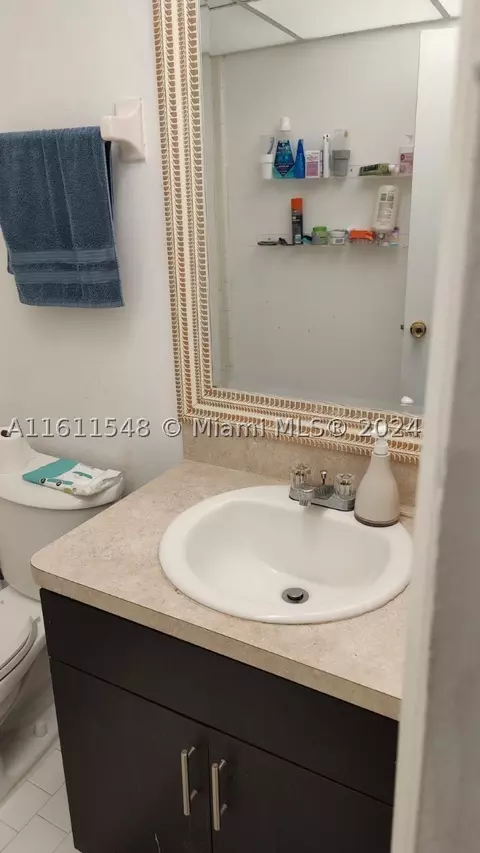 7925 S Colony Cir S #210, Tamarac, FL 33321