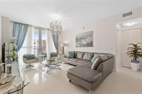 7825 NW 107th Ave #608, Doral, FL 33178