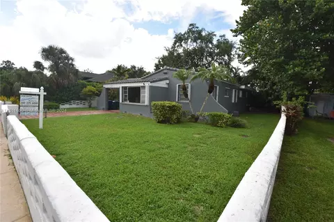 5779 SW 42nd St, Miami, FL 33155