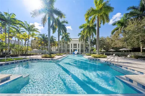 5300 NW 87th Ave #616, Doral, FL 33178