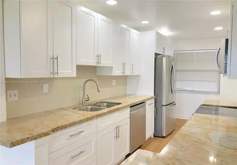 3141 NW 47th Ter #422, Lauderdale Lakes, FL 33319