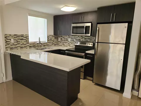 3101 SW 27th Ave #101, Miami, FL 33133