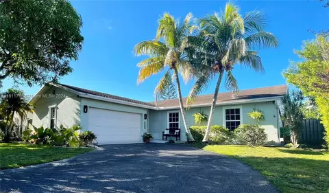 11160 NW 27th Pl, Sunrise, FL 33322