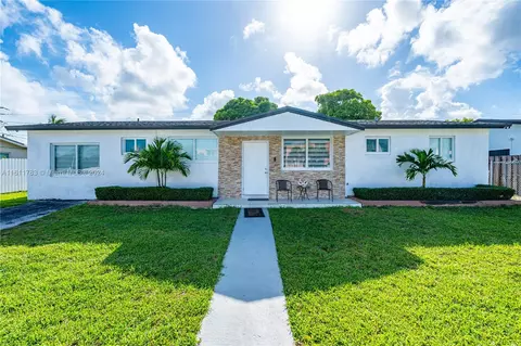 19900 SW 114th Ave, Miami, FL 33157