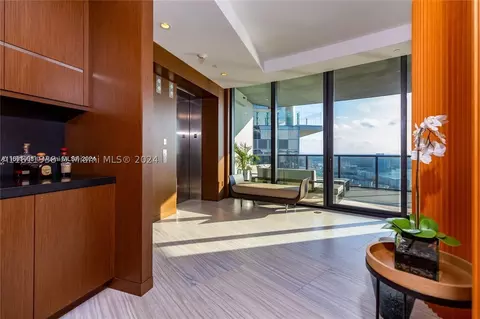 18555 Collins Ave #3003, Sunny Isles Beach, FL 33160