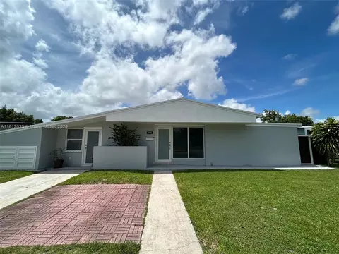 9741 Bahama Dr, Cutler Bay, FL 33189