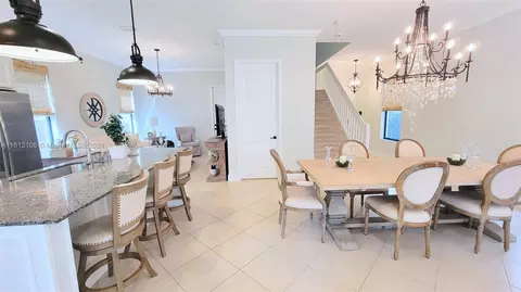 3326 W 97th Ter, Hialeah, FL 33018 photo 7