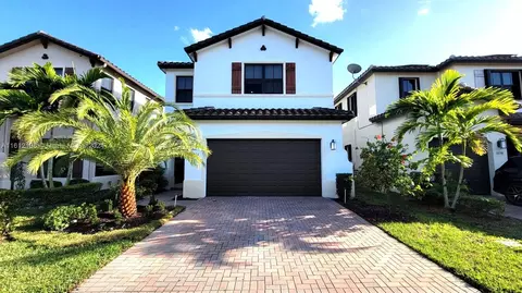 3326 W 97th Ter, Hialeah, FL 33018