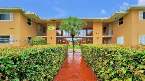 3800 SW 102nd Ave #103, Miami, FL 33165