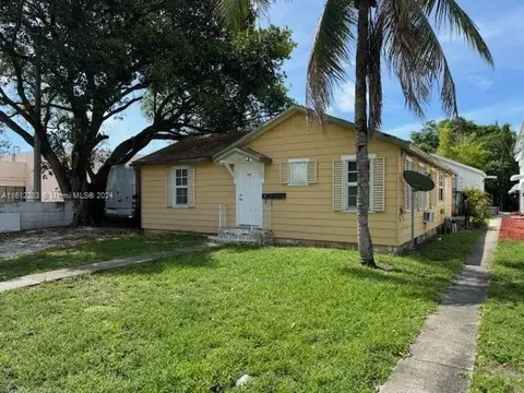 1830 Arthur St, Hollywood, FL 33020
