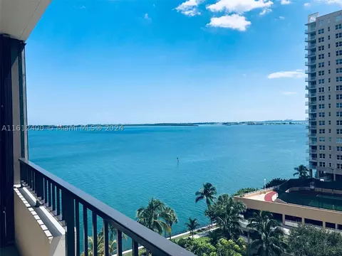 520 Brickell Key Dr #A1005, Miami, FL 33131