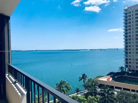 520 Brickell Key Dr #A1005, Miami, FL 33131