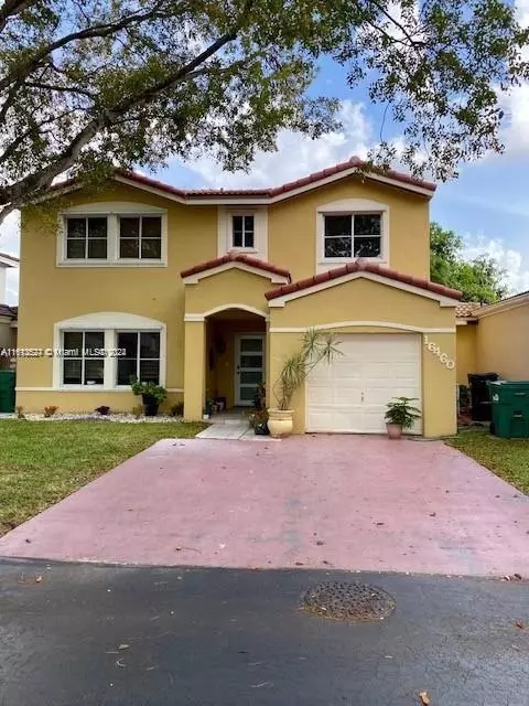 16460 SW 97th Ter, Miami, FL 33196