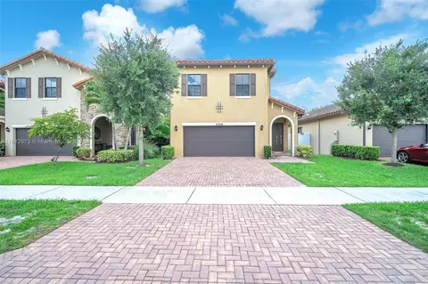 5500 NW 48th Ln, Tamarac, FL 33319