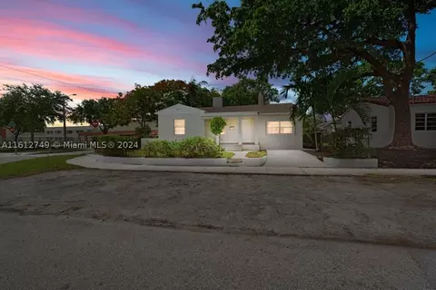 1400 SW 19th St, Miami, FL 33145