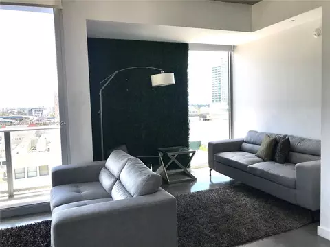 151 SE 1st St #1511, Miami, FL 33131