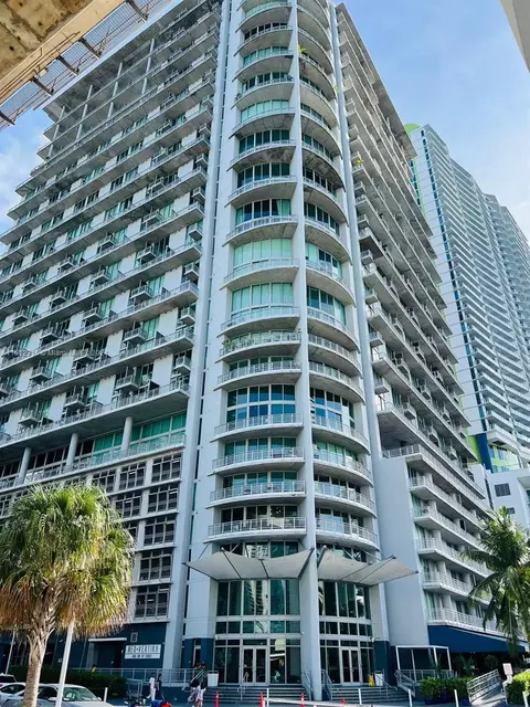 690 SW 1 St Ct #1221, Miami, FL 33130