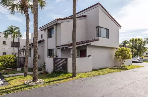 770 NW 106th Ave #3B4-3, Miami, FL 33172