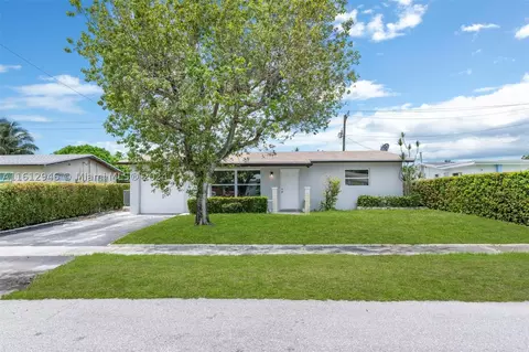 6281 Scott St, Hollywood, FL 33024