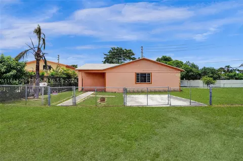 1047 Superior St, Opa Locka, FL 33054