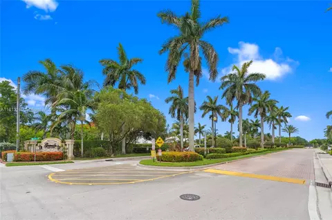 420 NE 20th Ter, Homestead, FL 33033