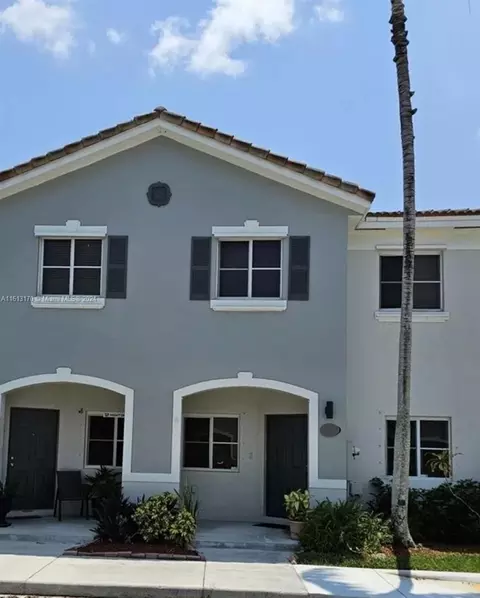 1639 SE 30th St, Homestead, FL 33035