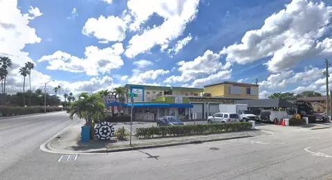 2692 Palm Ave, Hialeah, FL 33010 photo 1