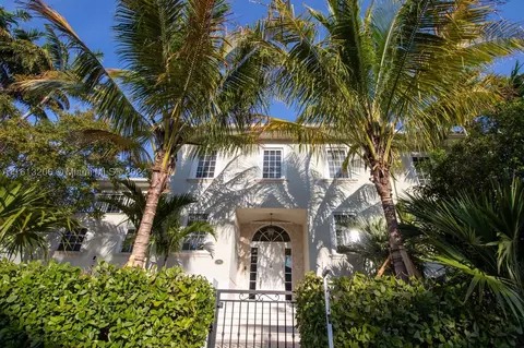 797 Ridgewood Rd, Key Biscayne, FL 33149