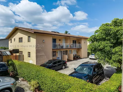 Undisclosed, Hialeah, FL 33012 photo 1