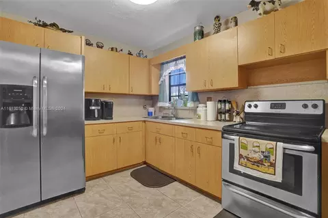 Other - 4460 NW 203rd Ter, Miami Gardens, FL 33055 photo 8 of 18
