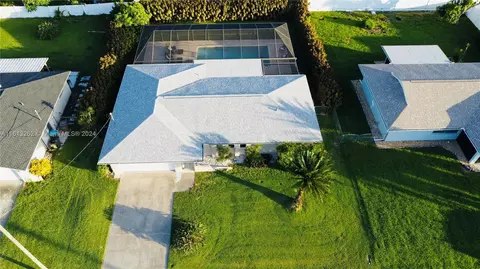 1446 SE 13th St, Cape Coral, FL 33990