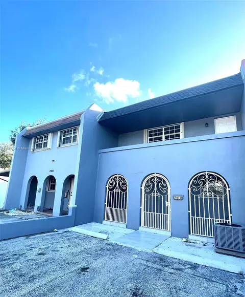 7010 W 2nd Way #7010, Hialeah, FL 33014