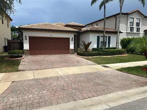 4381 SW 164th Ct, Miami, FL 33185
