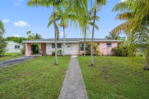 11801 SW 170th Ter, Miami, FL 33177