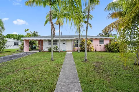 11801 SW 170th Ter, Miami, FL 33177