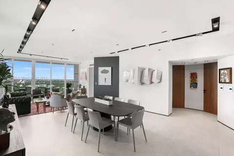 2127 Brickell Ave #3405, Miami, FL 33129